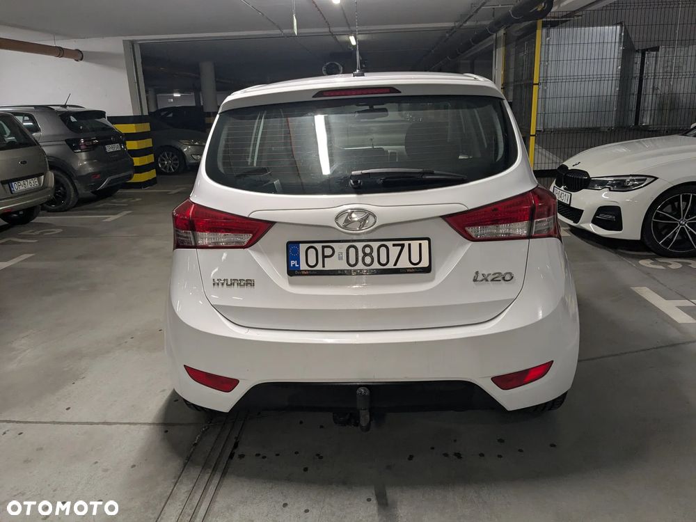 Hyundai ix20 1.4 Comfort blue - 14