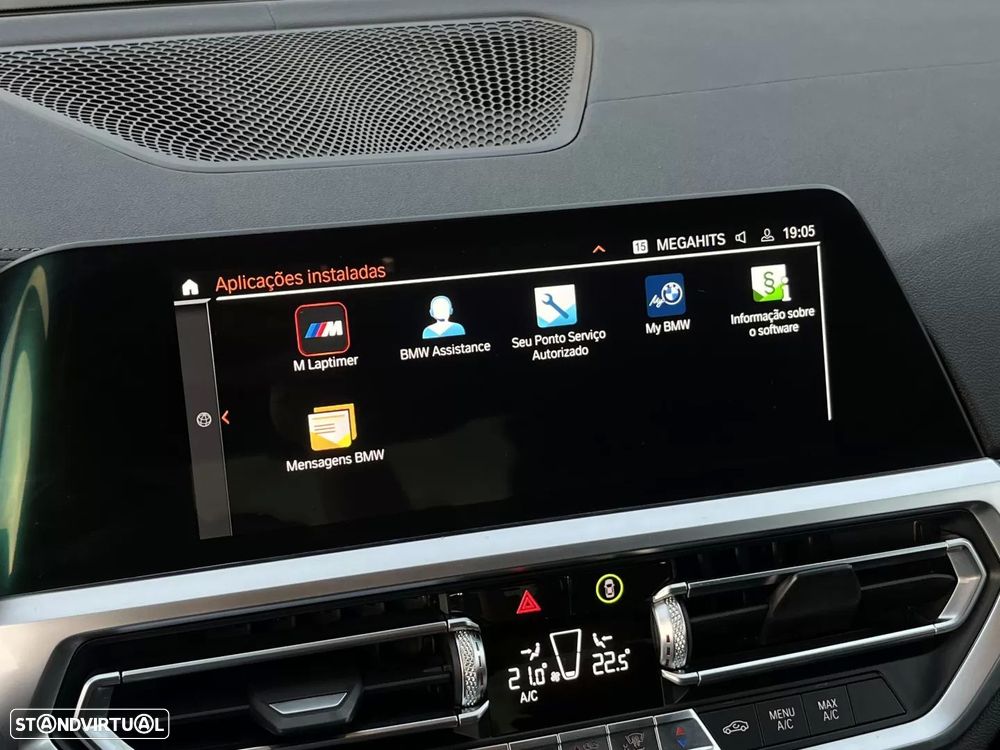 BMW 320 d Pack Desportivo M Auto - 25