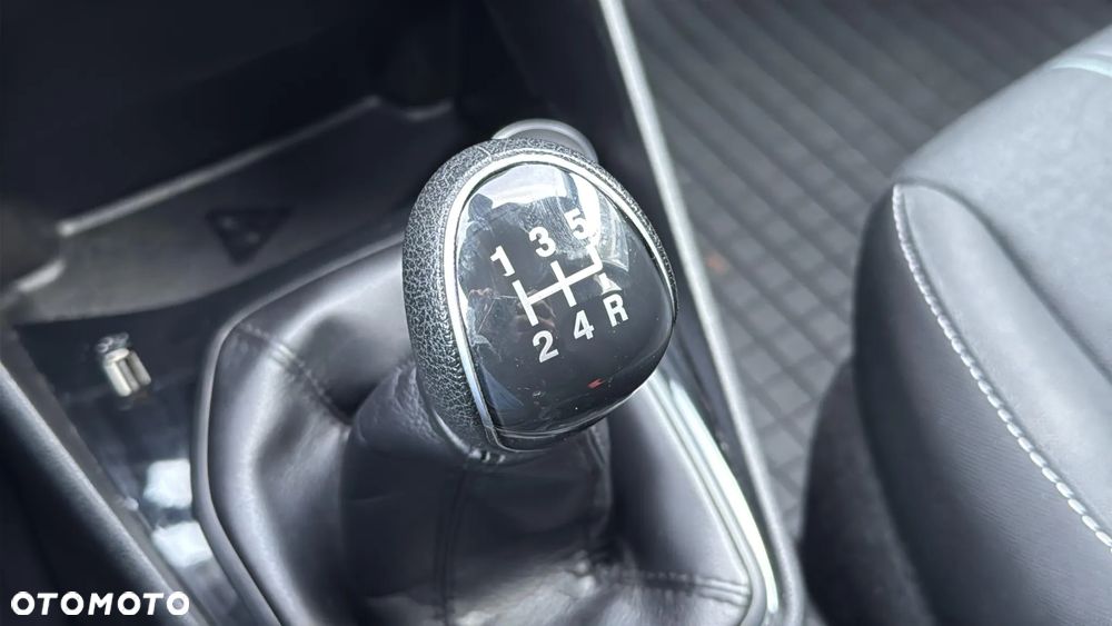 Ford Fiesta 1.1 Trend - 18