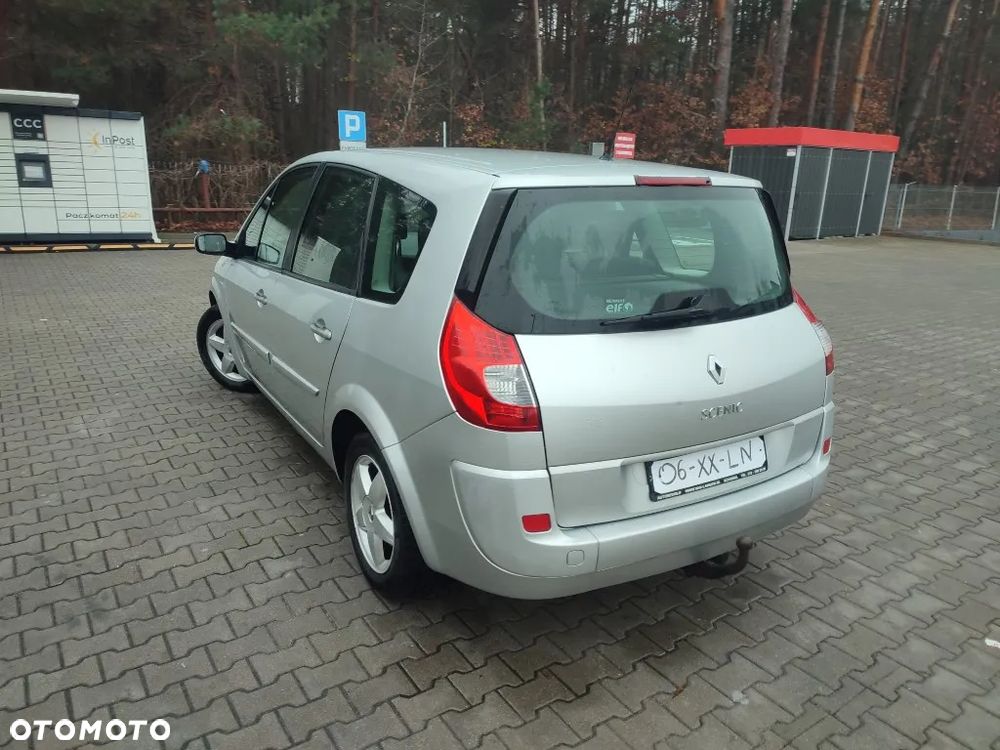 Renault Grand Scenic Gr 2.0 Confort Authentique - 15