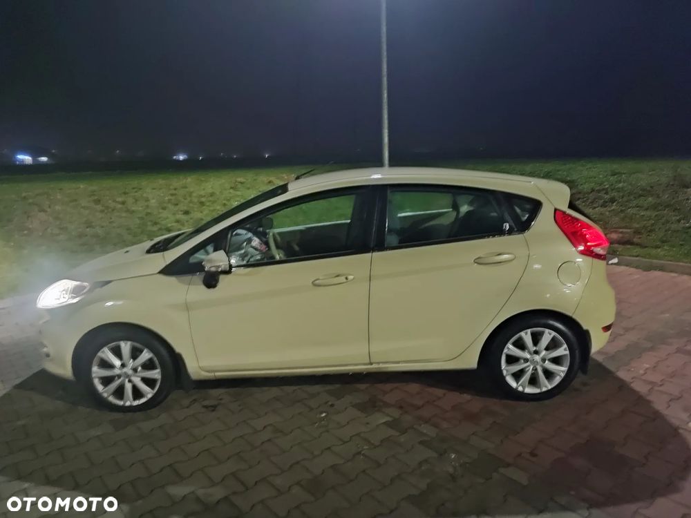 Ford Fiesta 1.25 Ghia - 3