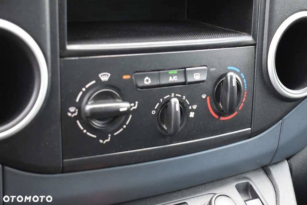 Peugeot Partner - 10