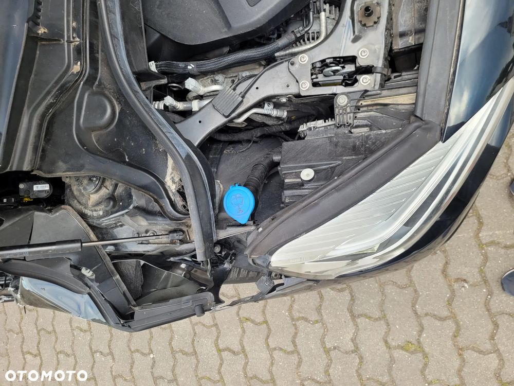 BMW Seria 2 218d - 33