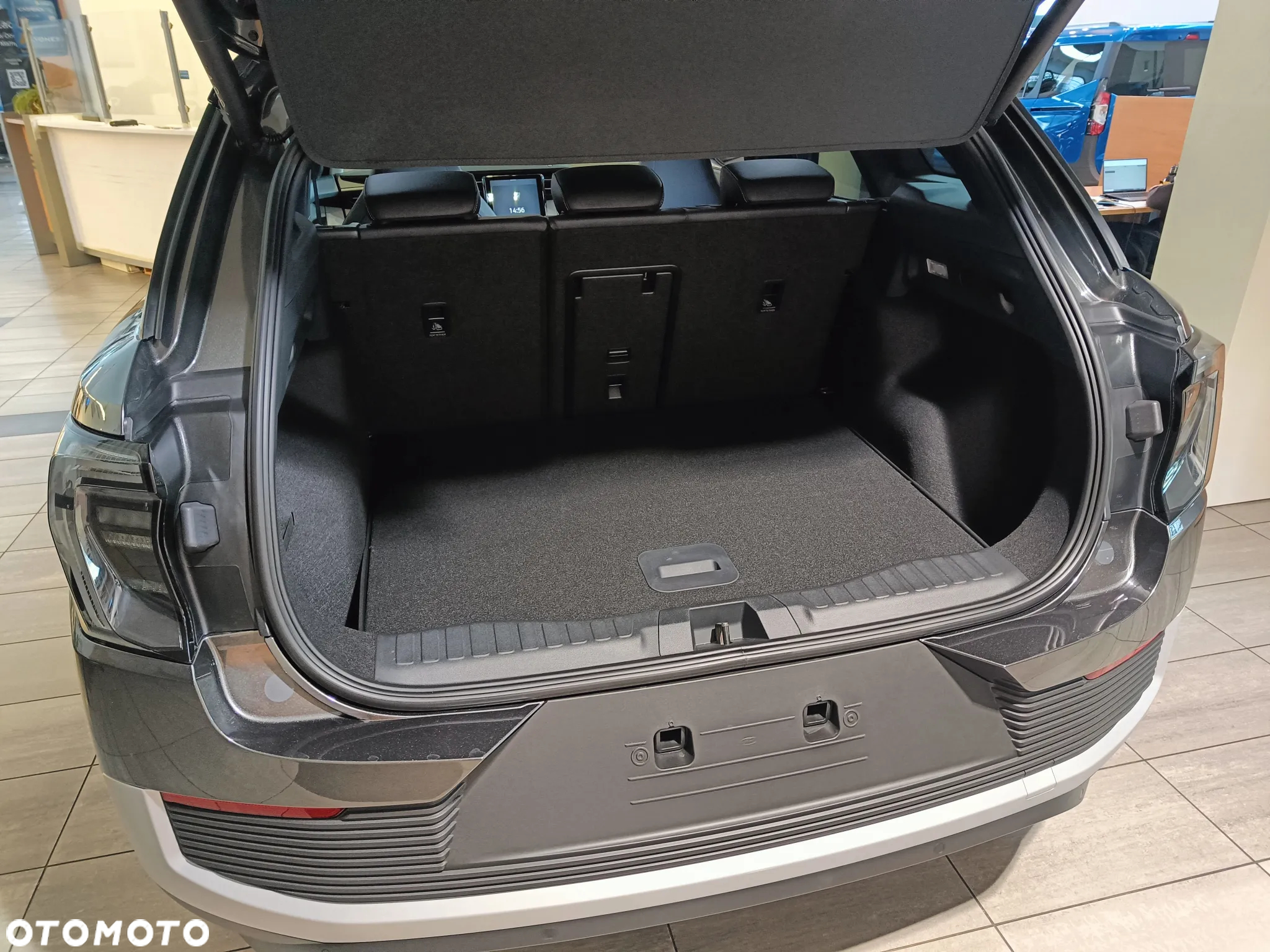 Ford Explorer 77kWh RWD - 28