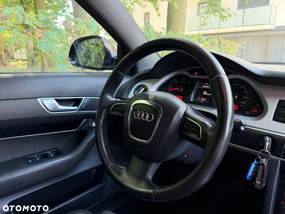 Audi A6 Avant 3.0 TDI DPF quattro tiptronic - 27