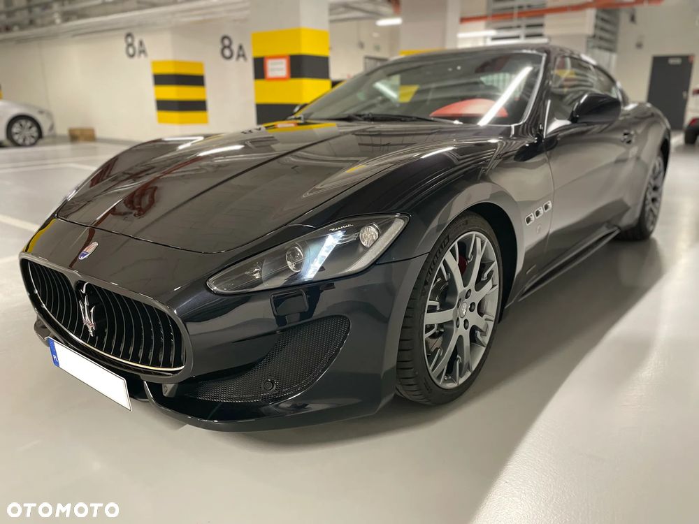 Maserati GranTurismo S Automat - 2