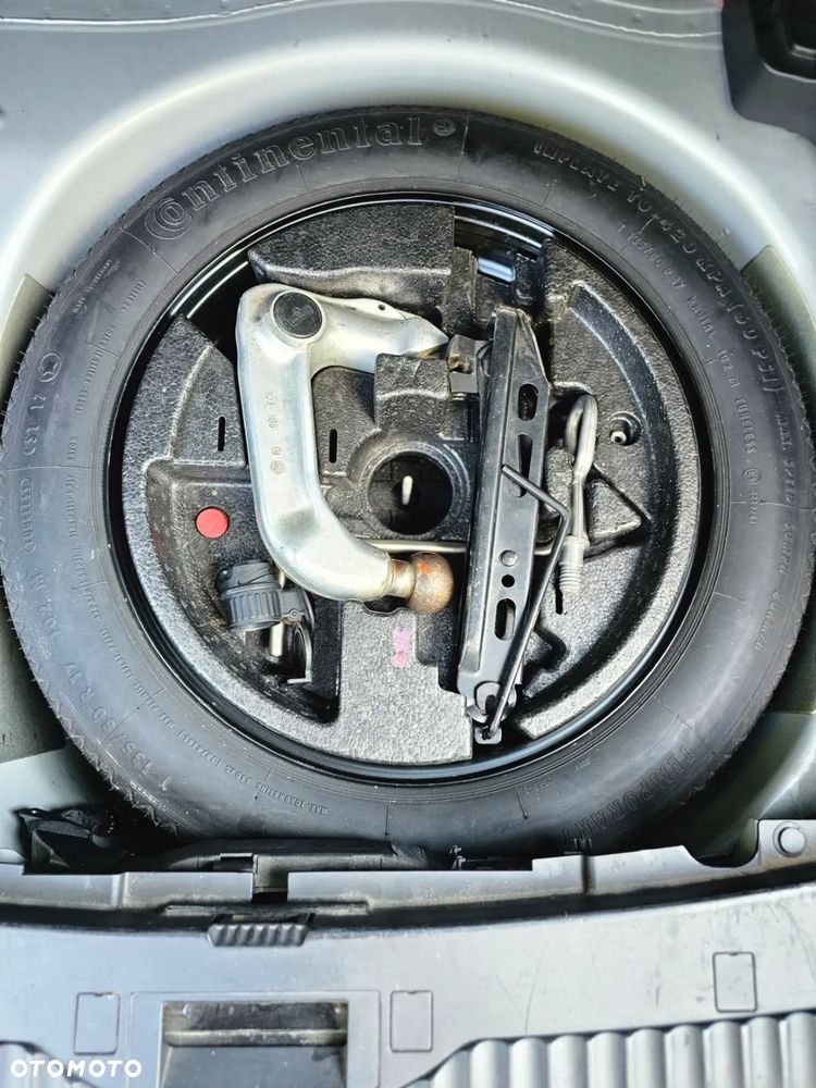 BMW Seria 5 530d Touring - 12