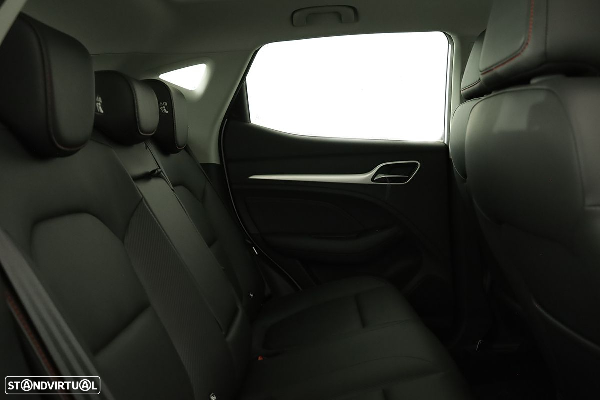 MG ZS EV 50.3 kWh Luxury - 22