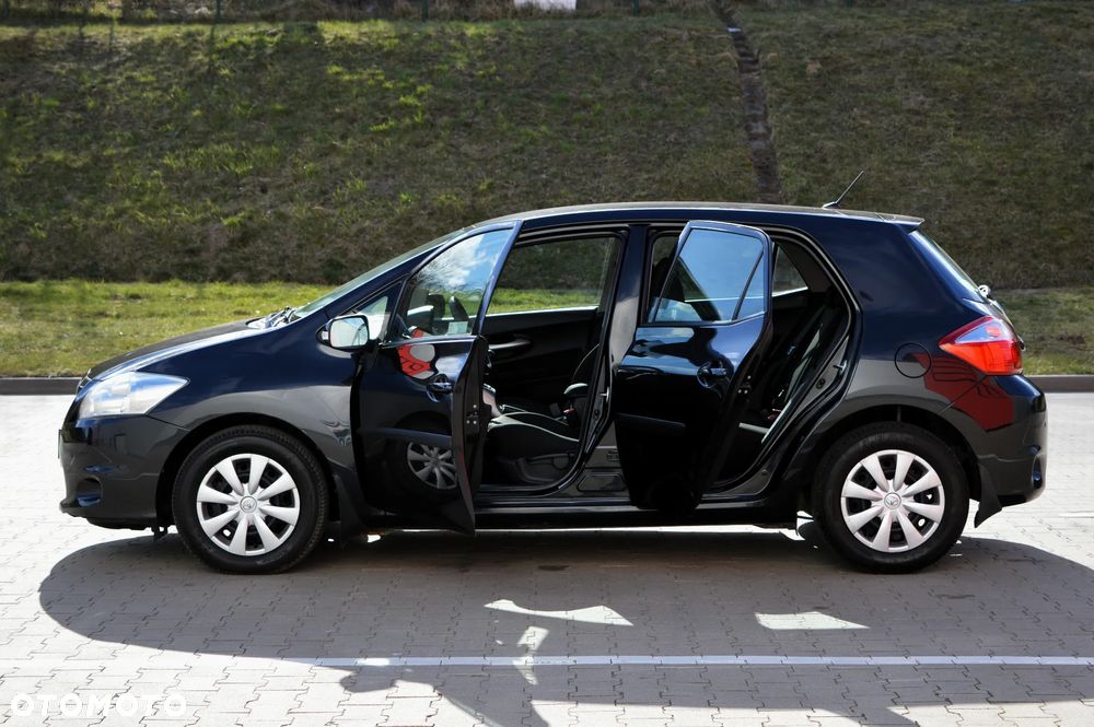 Toyota Auris 1.33 VVT-i Active - 25