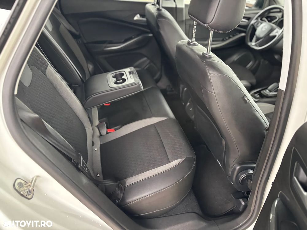 Opel Grandland X Plug-in-Hybrid 1.6 DI Start/Stop Aut Elegance - 36