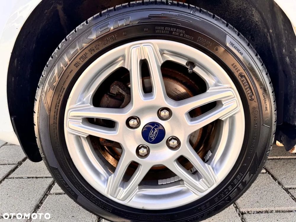 Ford Fiesta 1.25 Titanium - 12