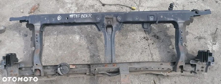 NISSAN PATHFINDER PAS PRZEDNI WZMOCNIENIE - 1