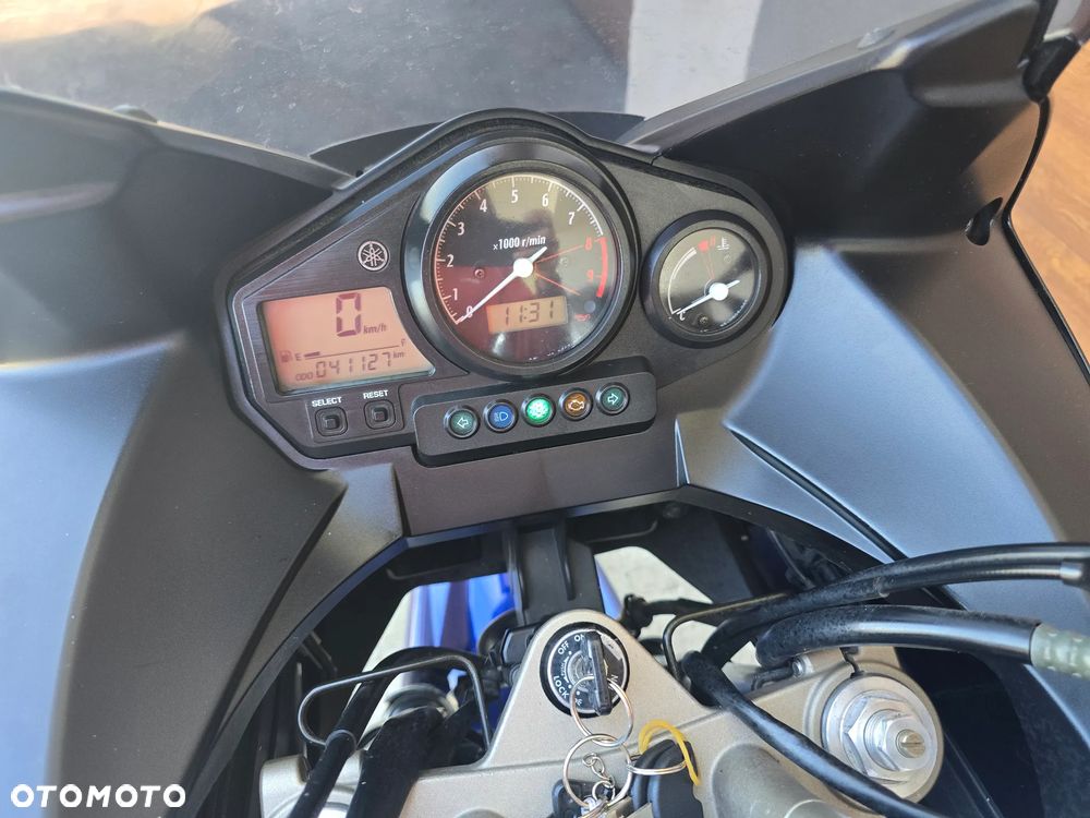 Yamaha TDM - 15