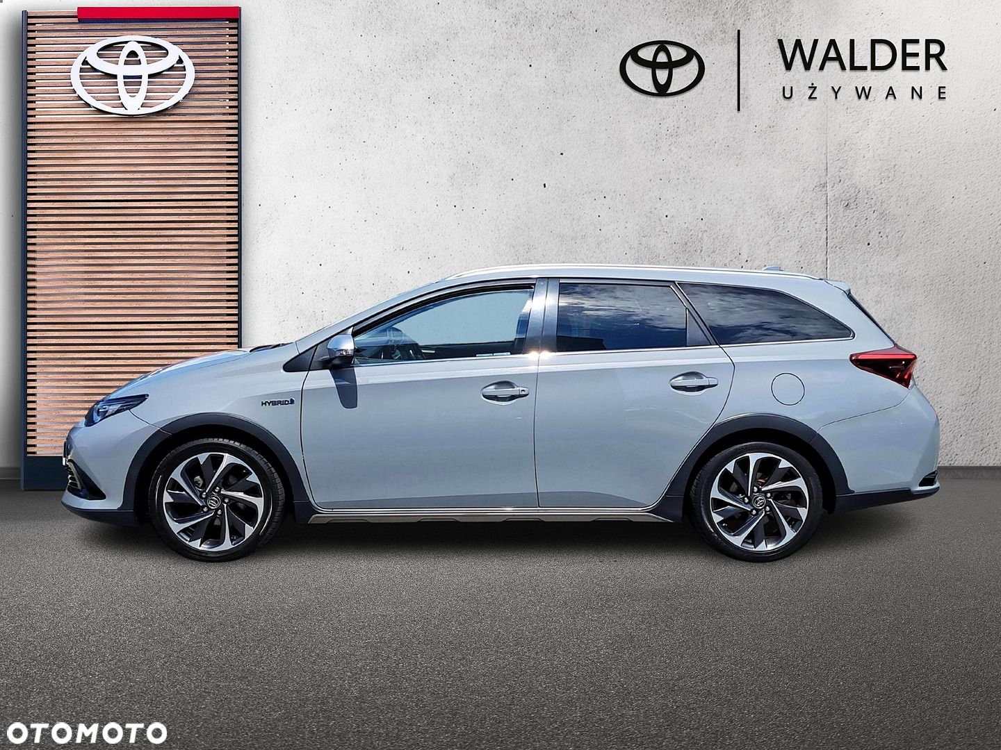 Toyota Auris Hybrid 135 Freestyle - 2