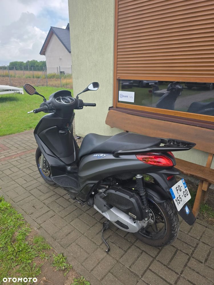 Piaggio Medley - 8