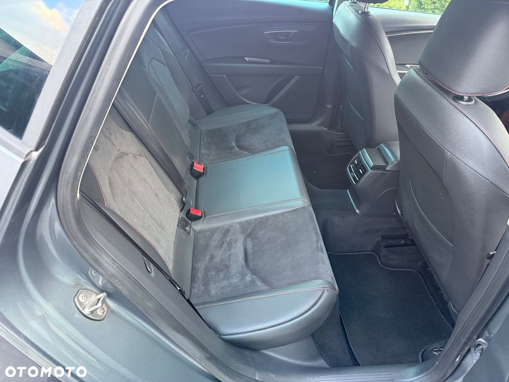 Seat Leon 2.0 TDI DPF FR Black Matt Edition - 19