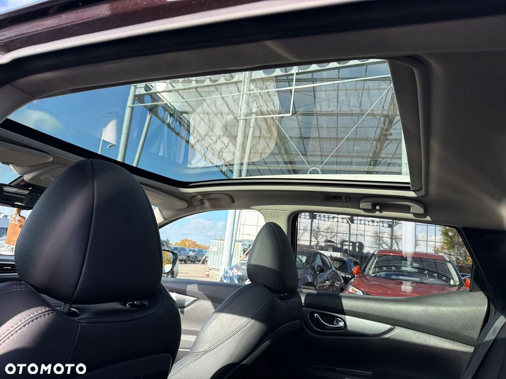 Nissan Qashqai 1.3 DIG-T Tekna - 15