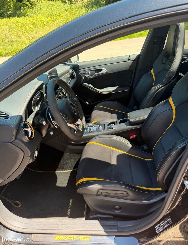 Mercedes-Benz CLA 45 AMG - 8