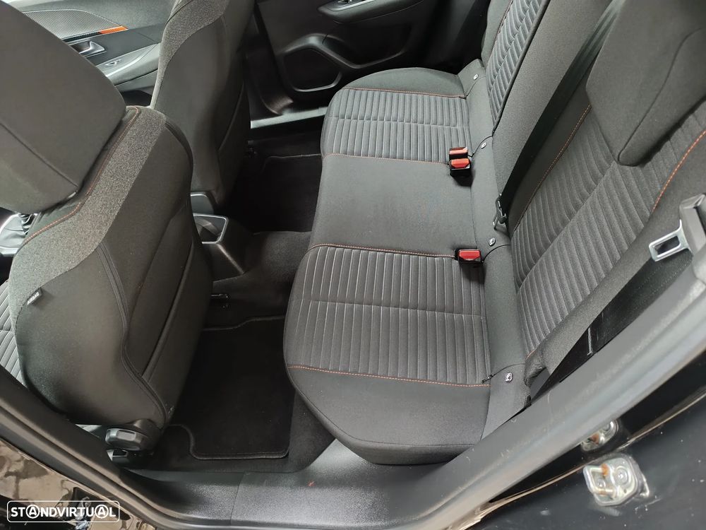 Peugeot 2008 PureTech 130 GPF Stop&Start Active - 17