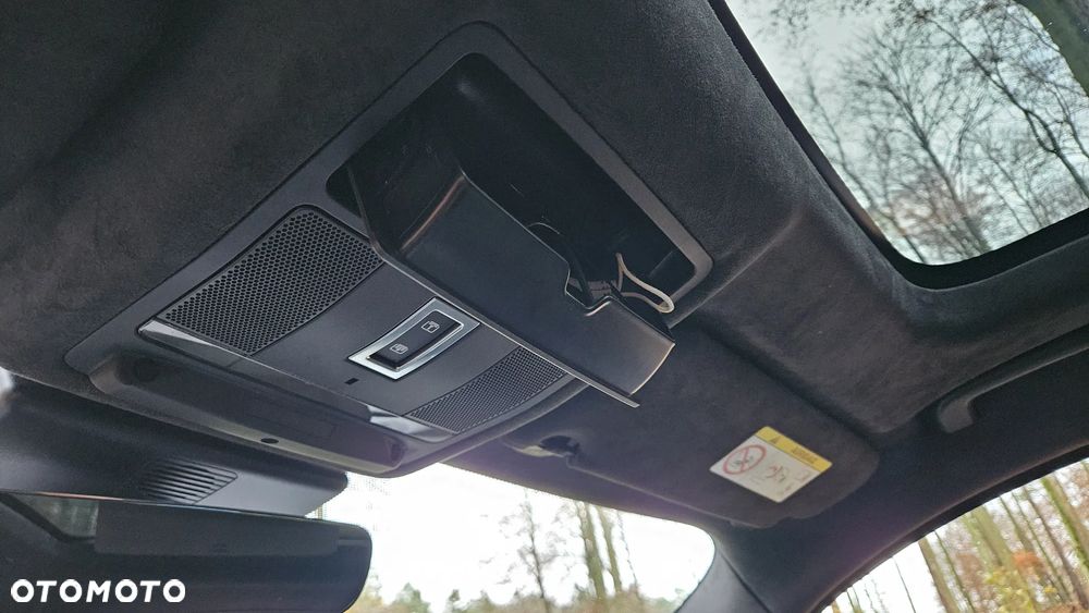 Jaguar F-Pace 2.0 i4D RWD Pure - 28