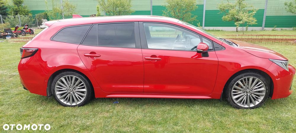 Toyota Corolla 2.0 Hybrid Executive - 8