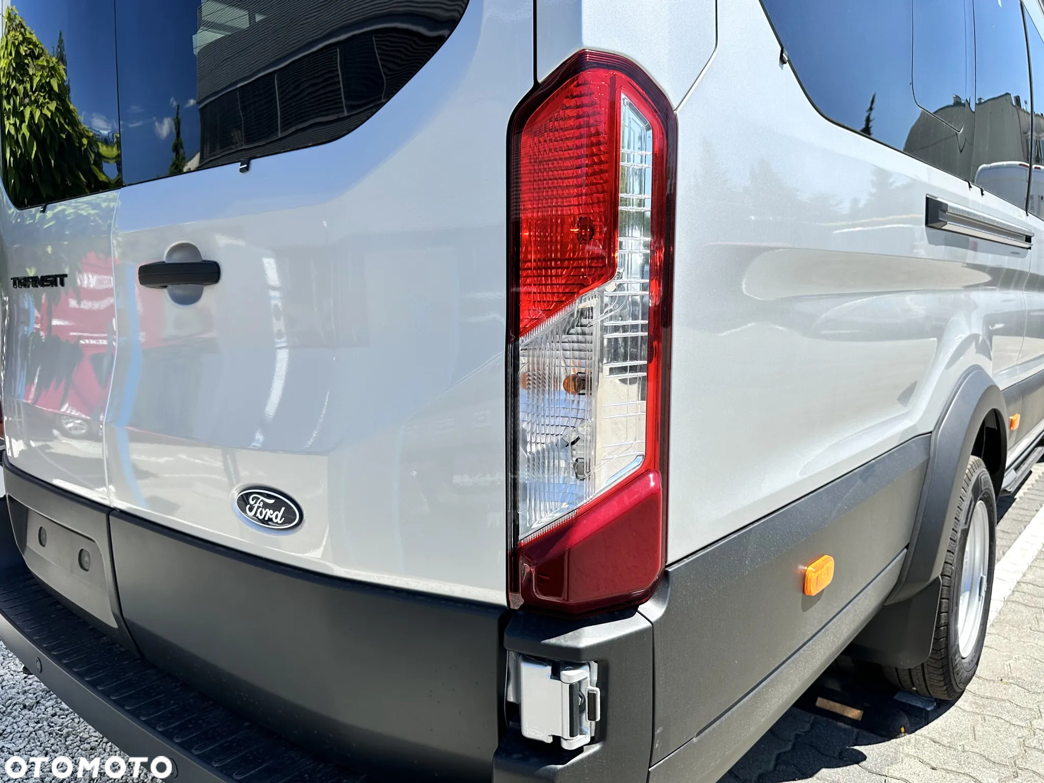 Ford Transit - 10