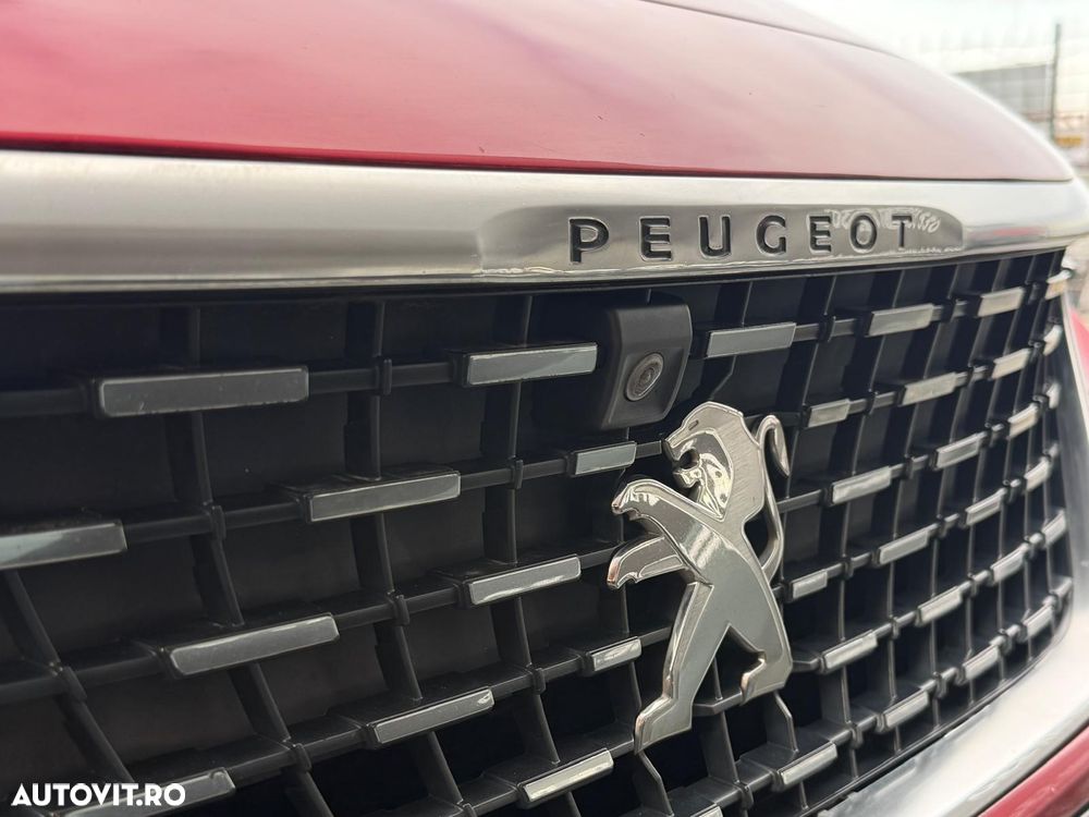 Peugeot 5008 1.2 Puretech Turbo s&s EAT8 Allure - 24