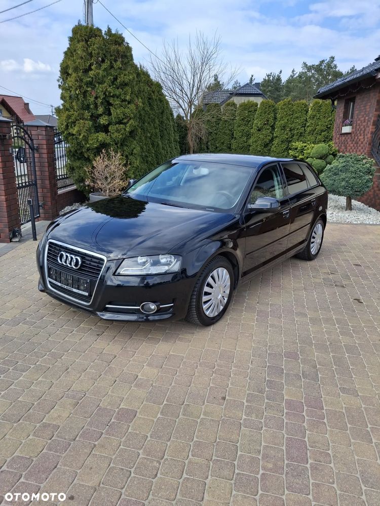 Audi A3 Sportback - 3