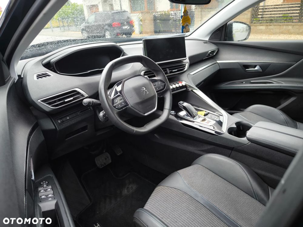 Peugeot 3008 1.2 PureTech GPF Allure S&S EAT8 - 7