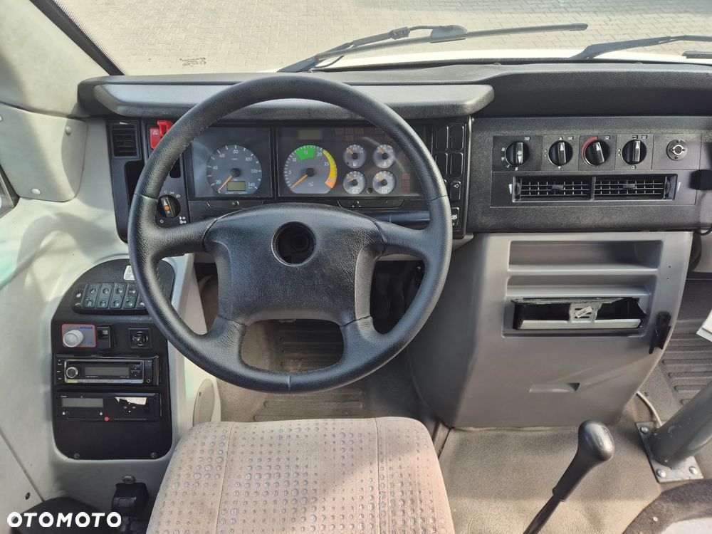 Mercedes-Benz VARIO FERQUI/ SPROWADZONY / MANUAL / KLIMA / E5 - 17