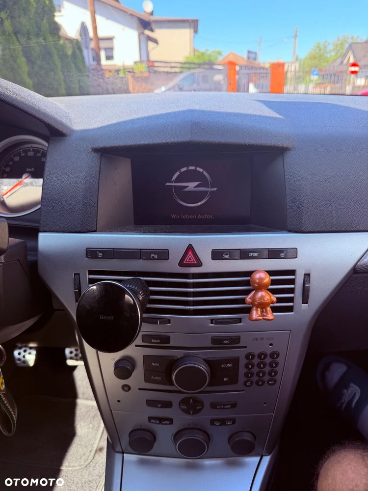 Opel Astra 1.9 CDTI Sport - 13