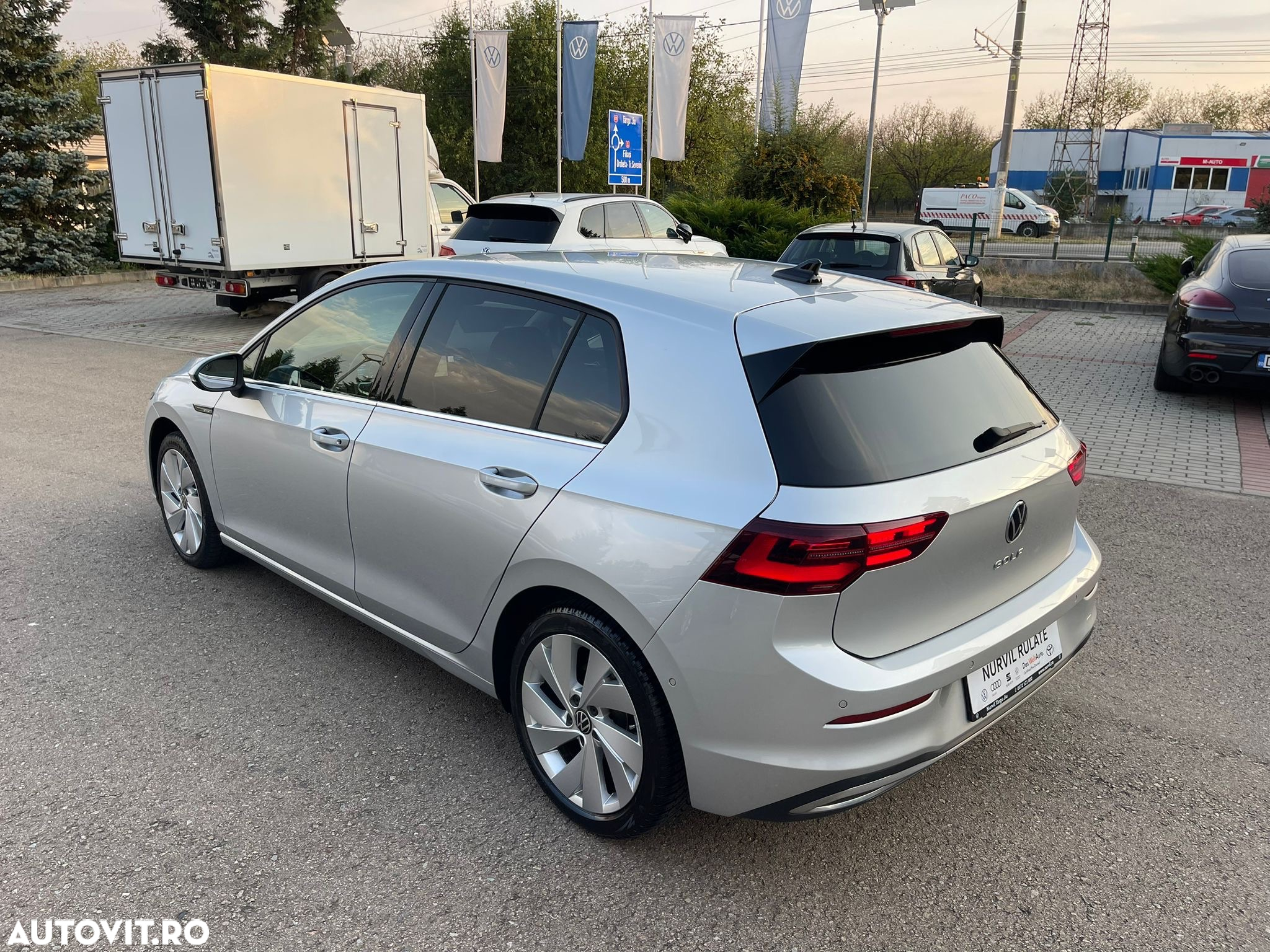 Volkswagen Golf 2.0 TDI DSG Style - 5