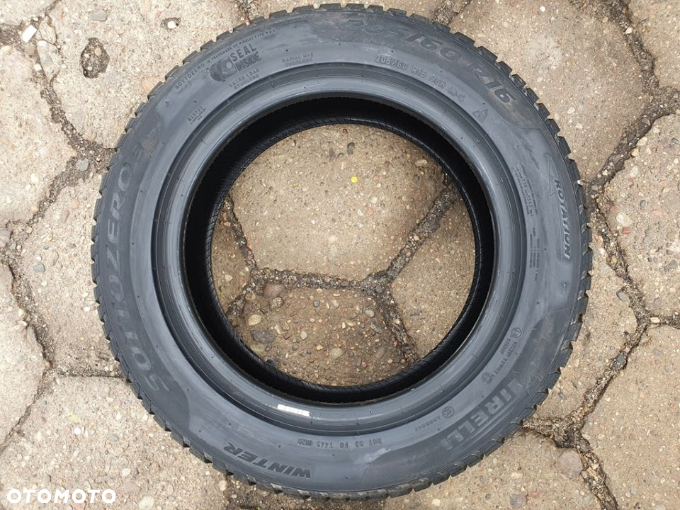 205/60R16 Pirelli Sottozero 3 Winter para zima - 3