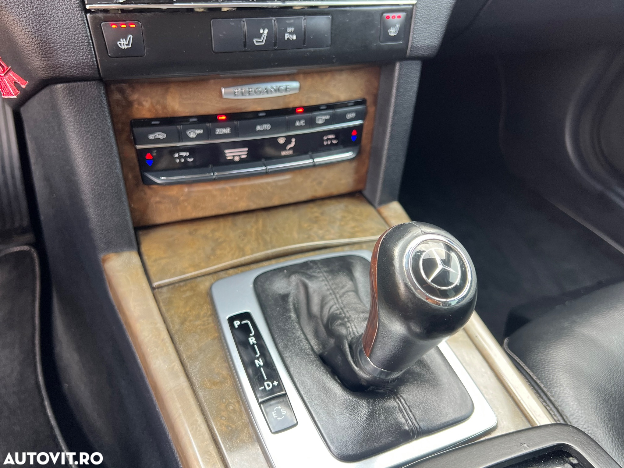 Mercedes-Benz E 200 T BlueTEC 7G-TRONIC Elegance - 20