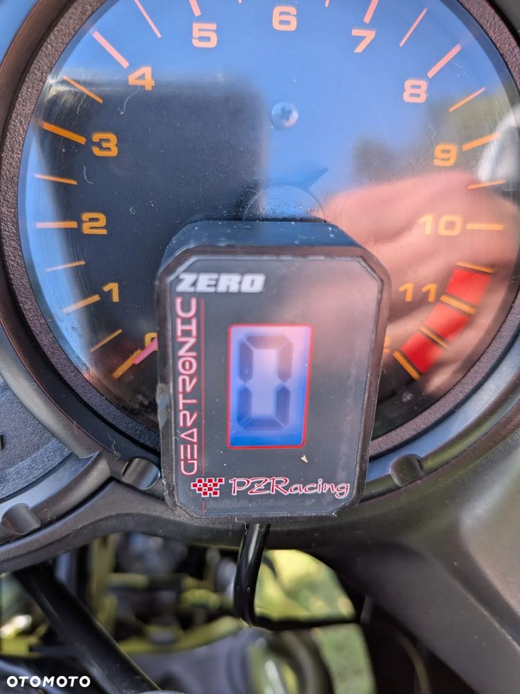 Suzuki DL - 14