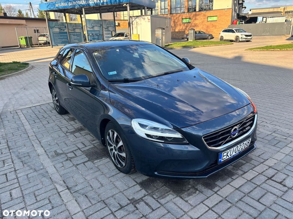 Volvo V40 D2 Drive-E Momentum - 2