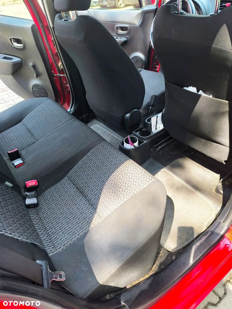 Toyota Yaris 1.0 Active - 13
