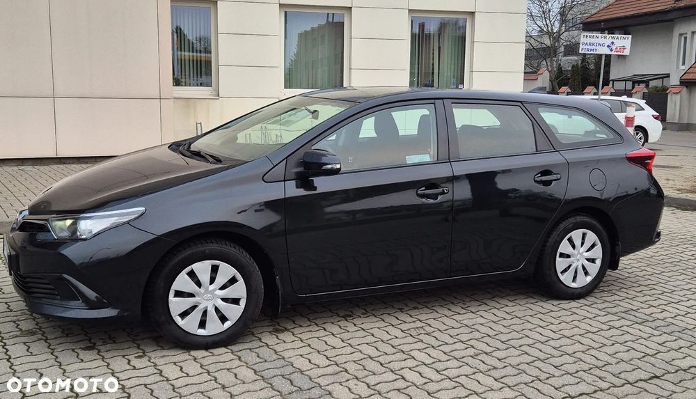 Toyota Auris 1.6 Active - 4