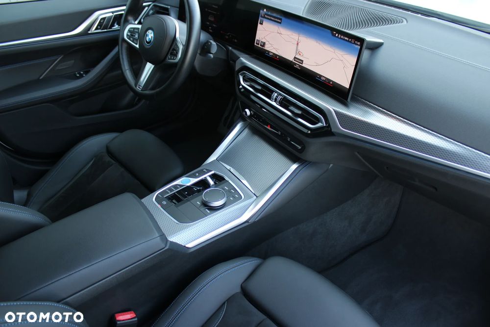 BMW i4 80.7kWh eDrive 35 M Sport - 16
