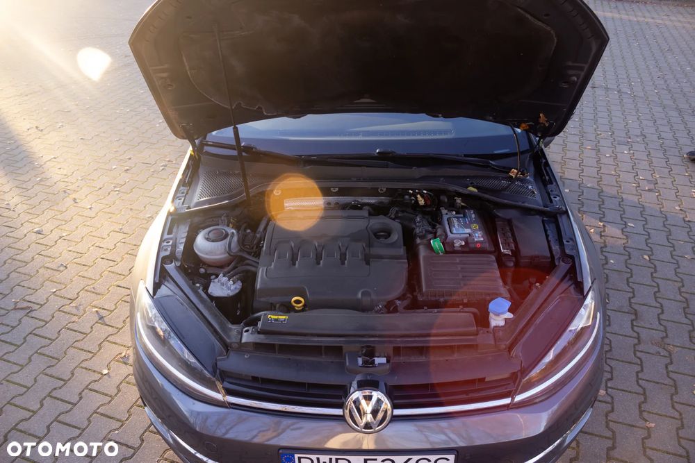 Volkswagen Golf 1.6 TDI SCR IQ.DRIVE - 8