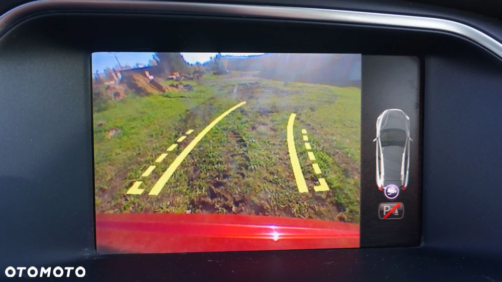 Volvo V40 Cross Country D3 Drive-E Momentum - 6