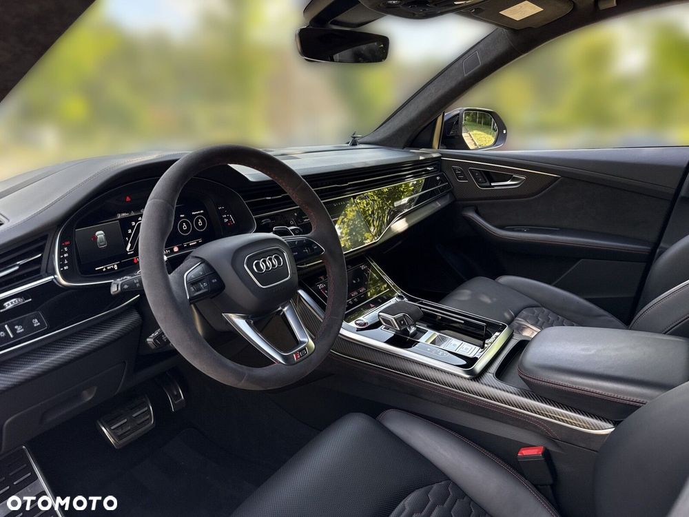 Audi RS Q8 - 12