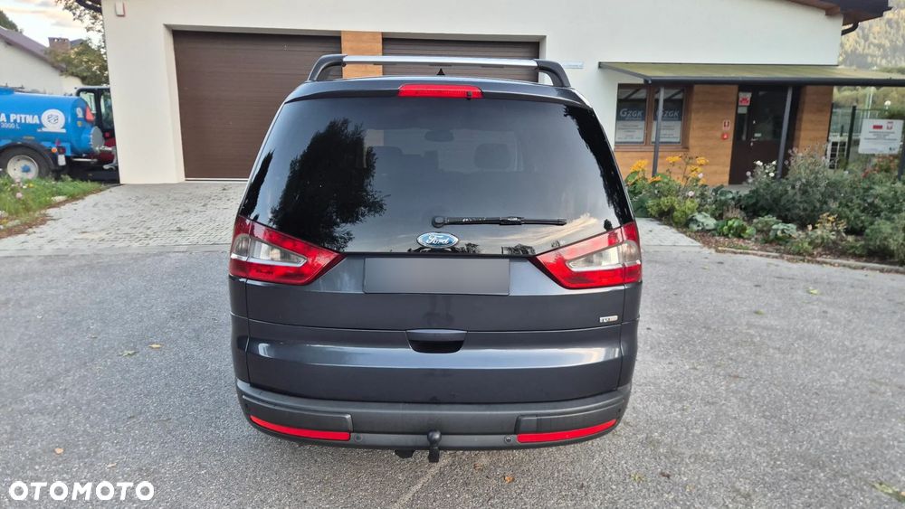 Ford Galaxy 2.0 TDCi Ghia - 14