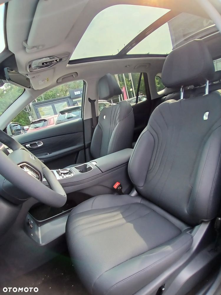 Geely Starray - 9
