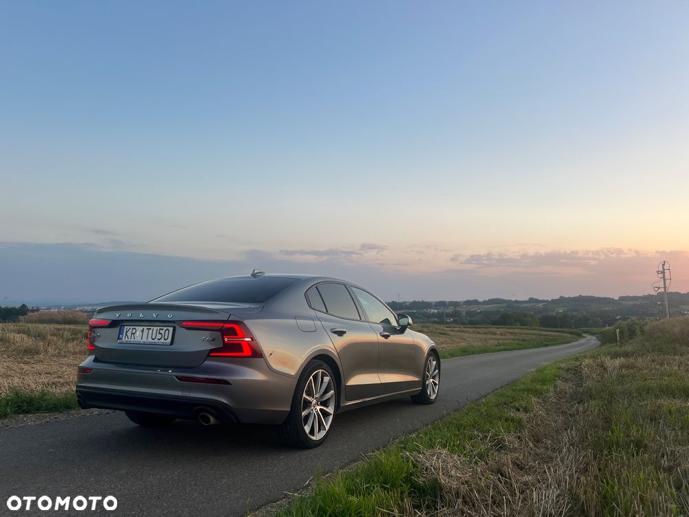 Volvo S60 T6 AWD Momentum Pro - 11