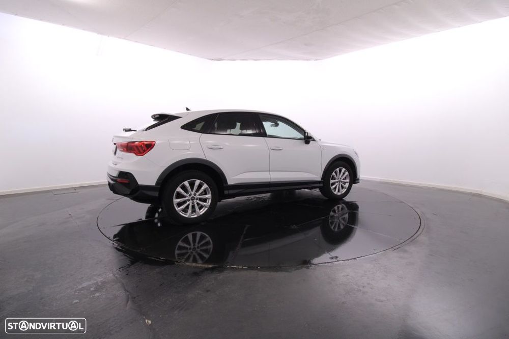 Audi Q3 Sportback 45 TFSIe S line S tronic - 8