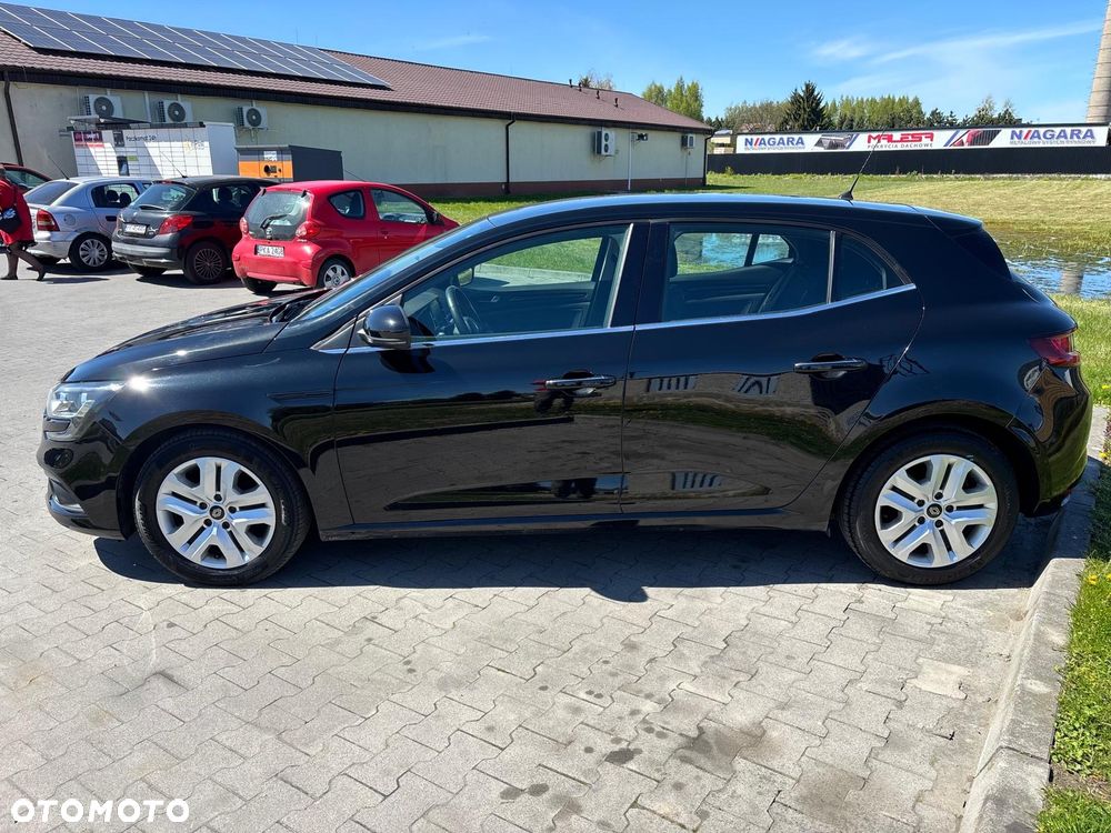 Renault Megane 1.5 dCi Intens EDC - 8