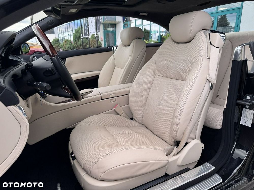 Mercedes-Benz CL 500 4Matic 7G-TRONIC - 17