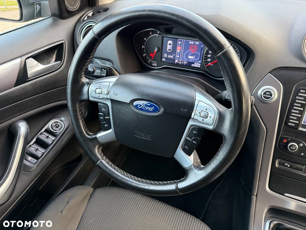 Ford Mondeo 2.0 TDCi Titanium - 23
