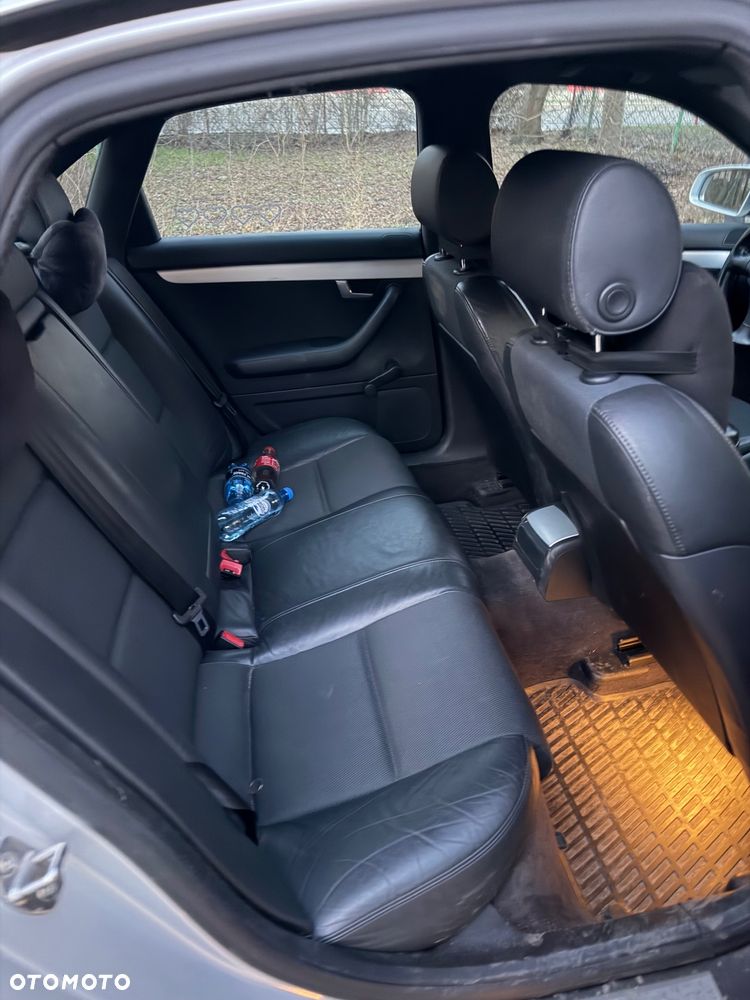 Audi A4 Limousine 1.8T - 4